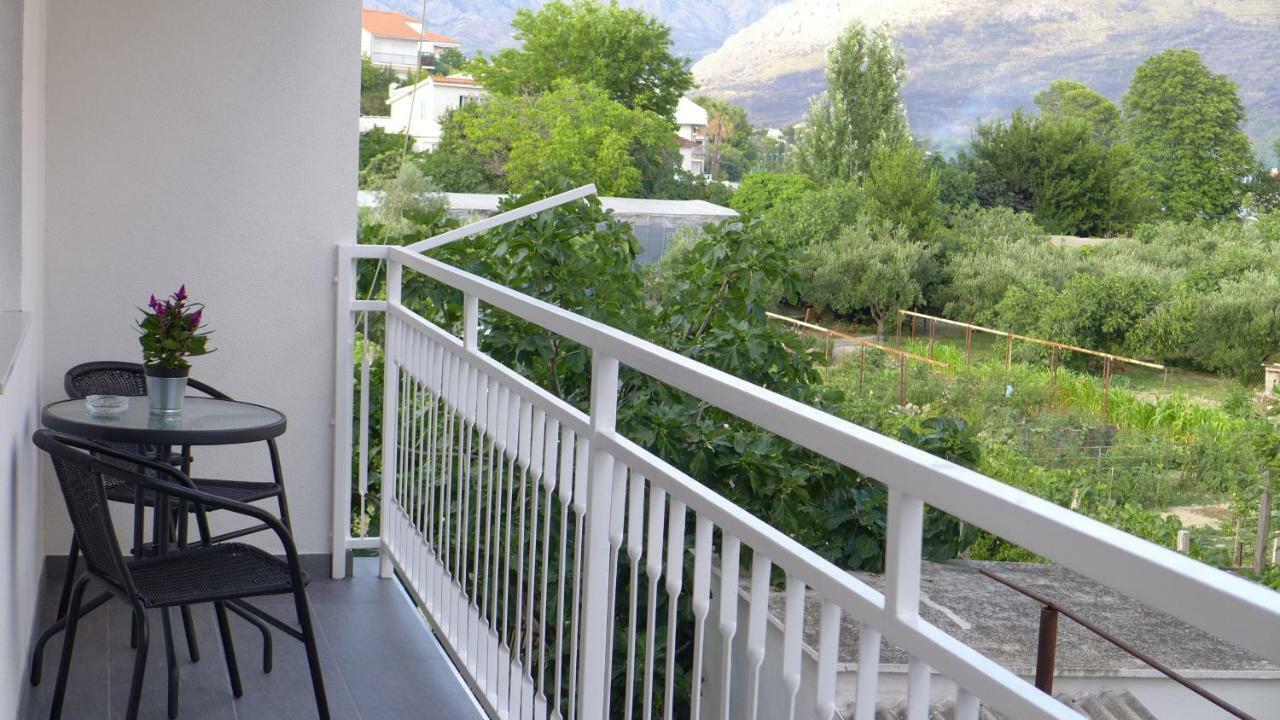 Apartment Epetij 2 Σπλιτ Εξωτερικό φωτογραφία