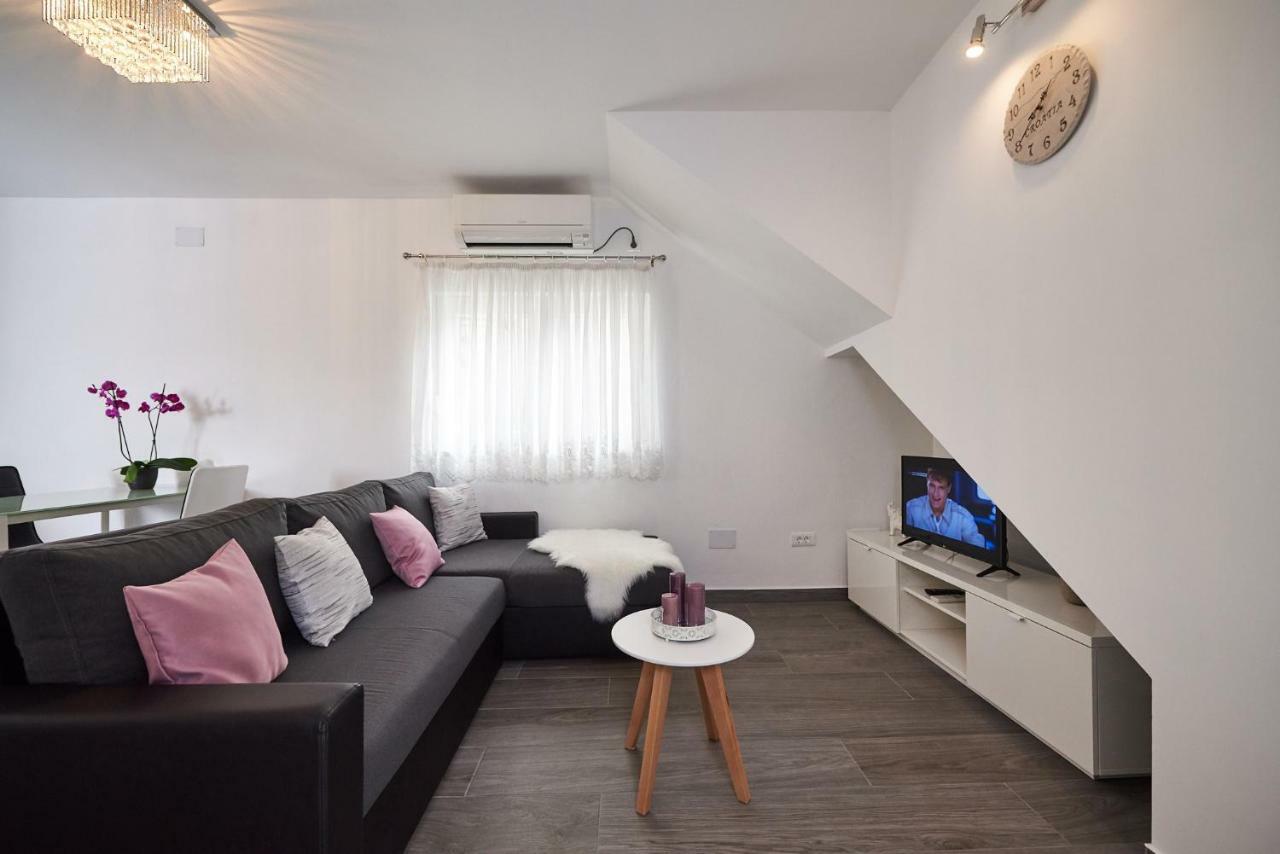 Apartment Epetij 2 Σπλιτ Εξωτερικό φωτογραφία